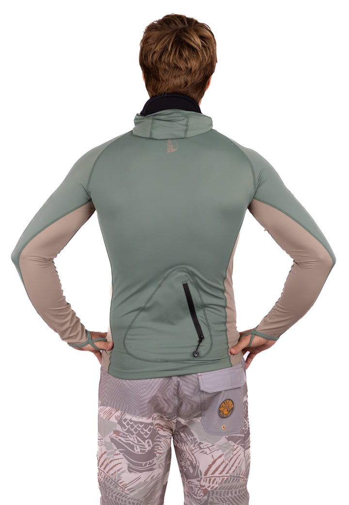 Rashguard Voyager con capucha color oliva