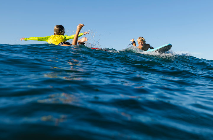 Camiseta de manga larga para niños color lima 