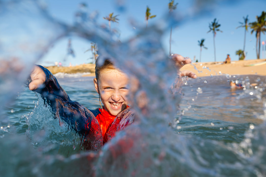 Rashguard de manga larga rojo para niños