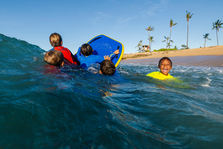 Rashguard de manga larga rojo para niños